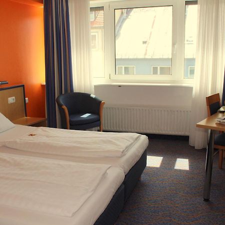 Hotel Wallis Munich Room photo
