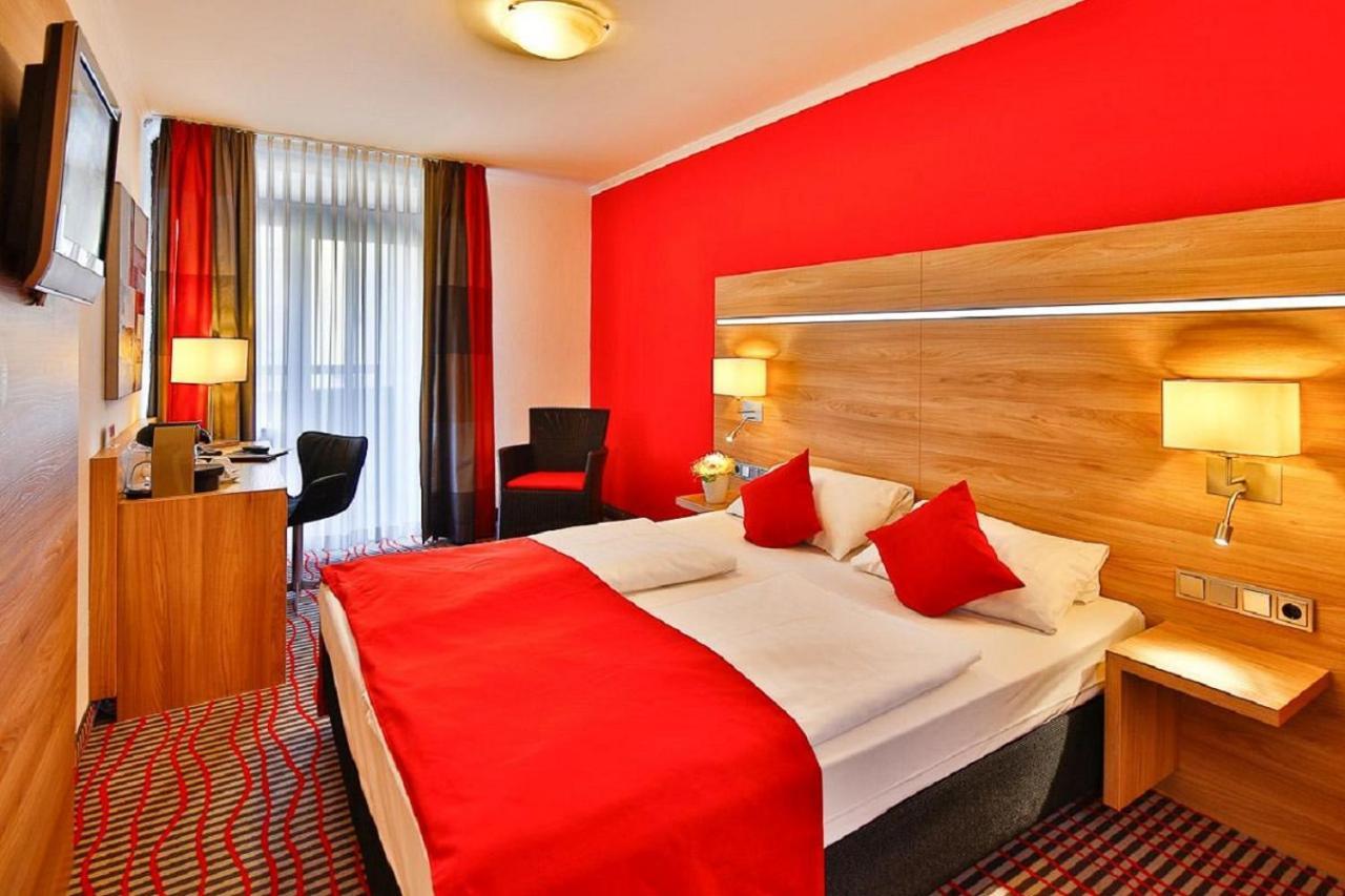 Hotel Wallis Munich Exterior photo