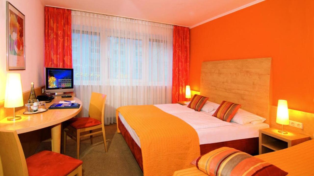 Hotel Wallis Munich Exterior photo
