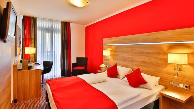 Hotel Wallis Munich Exterior photo